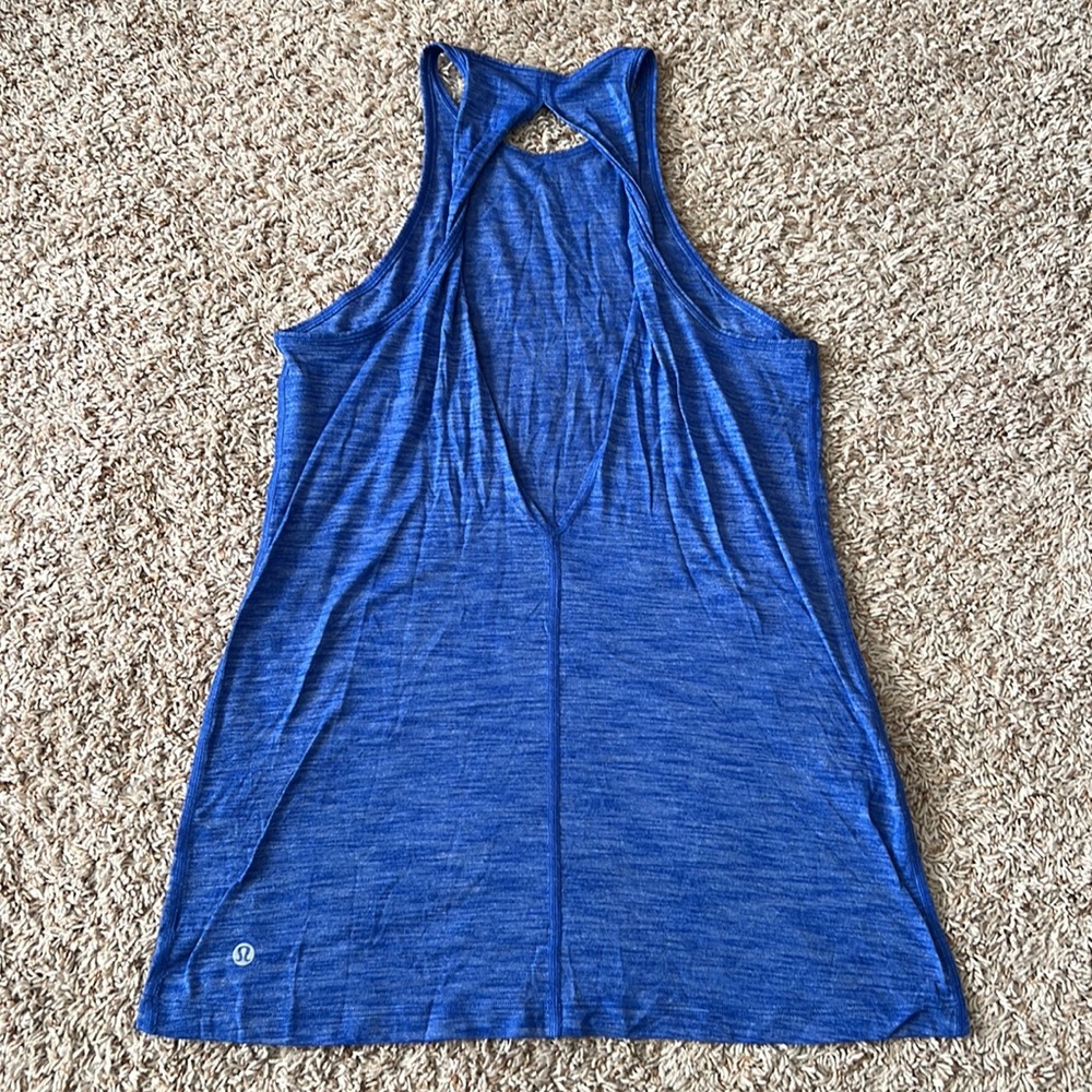 Lululemon Razorback tank - Picture 3 of 4
